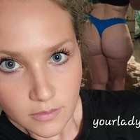 Lady Vee Desnuda