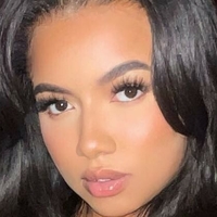 Laila Desnuda