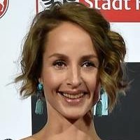 Lara-Joy Körner Desnuda