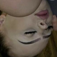 Lara.bttn Desnuda