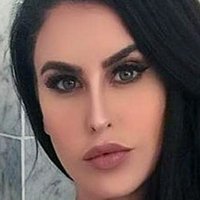 Larissa Bartolo Desnuda