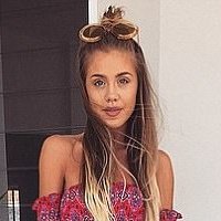Laura Amy Desnuda