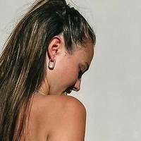 laura denys Desnuda