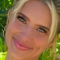 Leah Priessman Desnuda