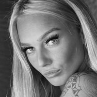 LemonLux Desnuda