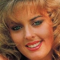 Leslee Bremmer Desnuda