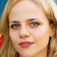 Lili Epply Desnuda