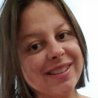 Linda Top Desnuda
