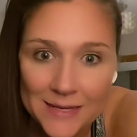 Lisa Dollan Desnuda