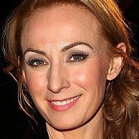 Lisa McCune Desnuda