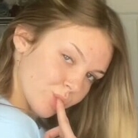 Livbawek Desnuda