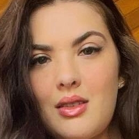 Livia Inhudes Desnuda