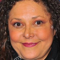 Lonette McKee Desnuda