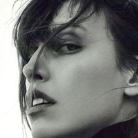 Lorelle Rayner Desnuda