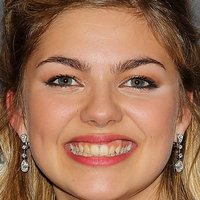 Louane Emera Desnuda