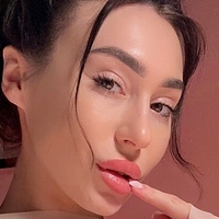 louise.vip Desnuda