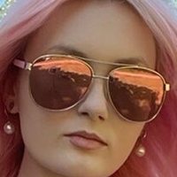 Luci Fallen Desnuda