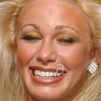 Luci Victoria Desnuda