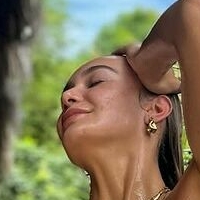 Lucy Sandi Desnuda