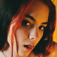LucyWilow Desnuda