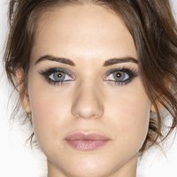 Lyndsy Fonseca Desnuda
