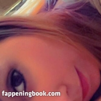 Maci Jones Desnuda
