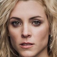 Maggie Civantos Desnuda