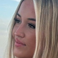 maili holt Desnuda