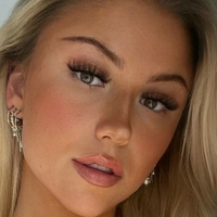 Maja Kruse Frank Desnuda