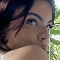 Mandz Sg Desnuda