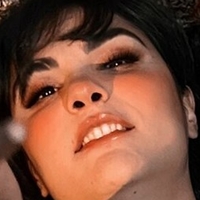 Maria Confort Desnuda