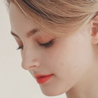 Marina Bondarko Desnuda