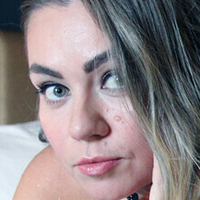 Marina Morris Desnuda