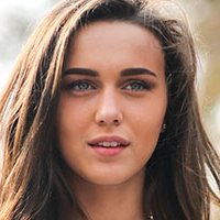 Mary Leest Desnuda