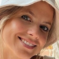 Melanie Pelzer Desnuda