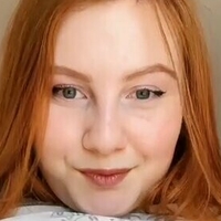 Mia Magic Desnuda