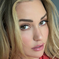 miamalkovafree Desnuda