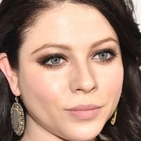 Michelle Trachtenberg Desnuda