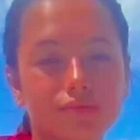 Miel Abt Desnuda