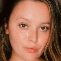 Mikala Love Desnuda