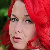 Mina Knight Desnuda