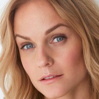 Mirjam Weichselbraun Desnuda