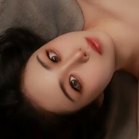 MomoYih Desnuda