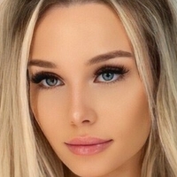 morekhloeeex Desnuda