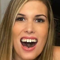Ms. Ella Vatrap Desnuda