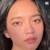 Nada Khau Desnuda