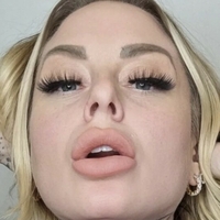 Nadia Desnuda