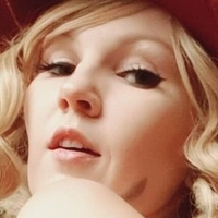 Nana Kuronoma Desnuda