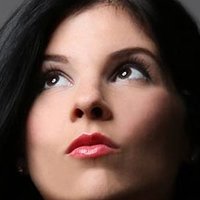 Nicole Cinaglia Desnuda