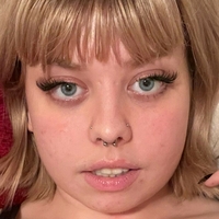 nymphomoth Desnuda
